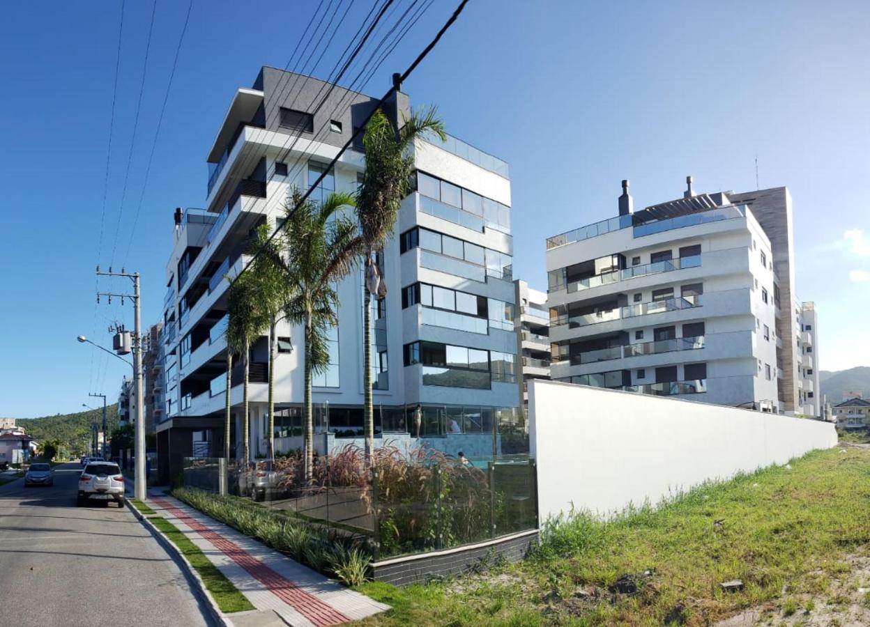 Cobertura Velejar Em Condominio Clube - Com Area De Lazer Governador Celso Ramos Luaran gambar