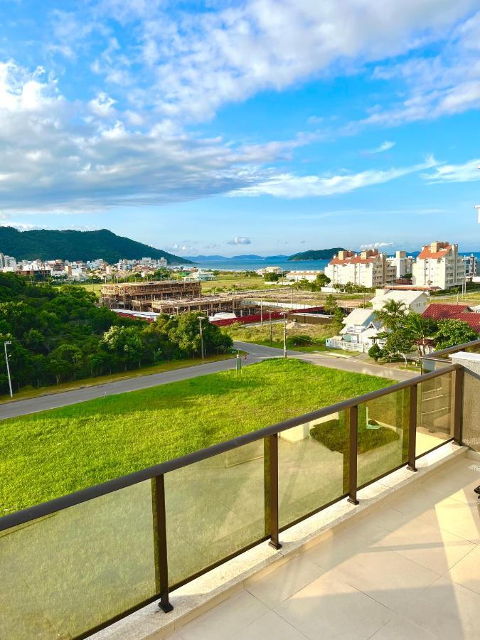 Cobertura Velejar Em Condominio Clube - Com Area De Lazer Governador Celso Ramos Luaran gambar
